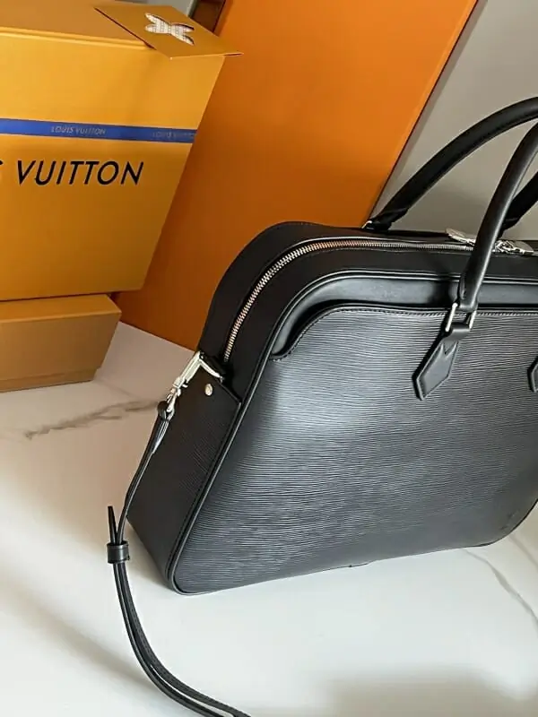 louis vuitton aaa homme sac a main  s_1155aba1